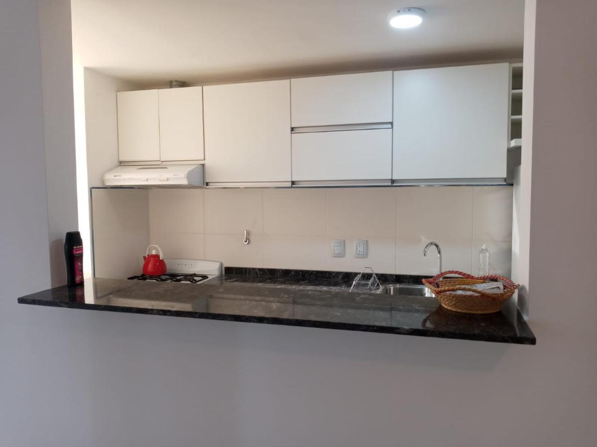 Edificio Leonardo Departamento 16 Apartment
